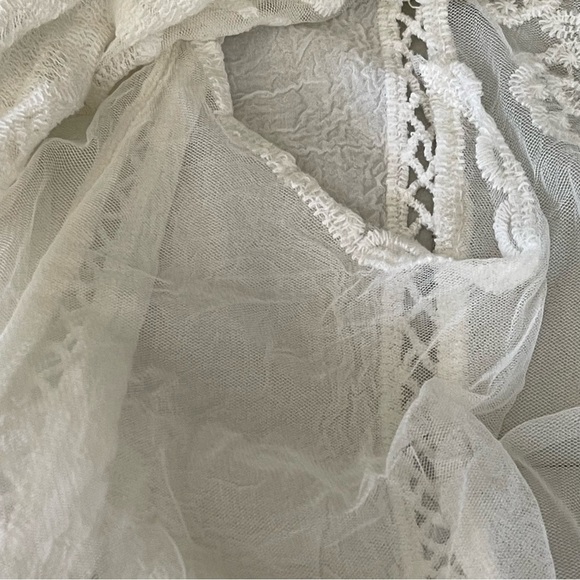 NWT Ember woman’s lace top off white embroidered size large boho chic romantic - Picture 6 of 15